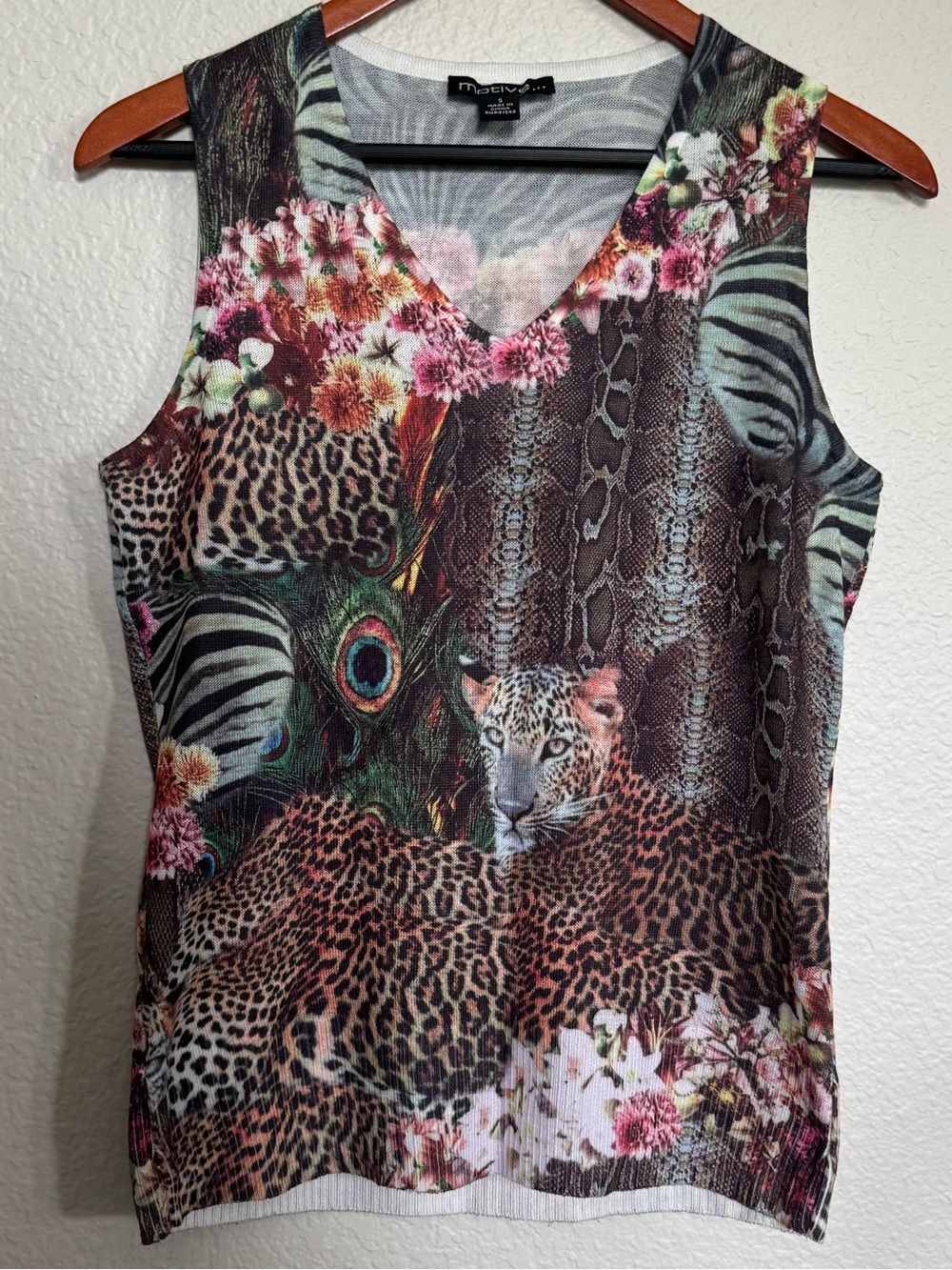 Cheetah Leopard Peacock Floral Jungle Design Motive Sleeveless Knit Top S